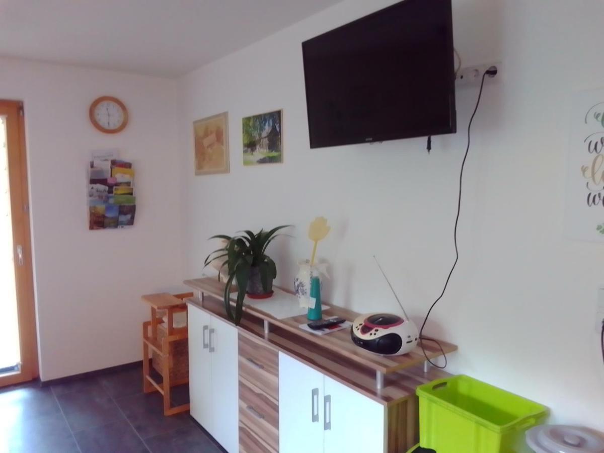 Ferienwohnung Maari Хитизау Екстериор снимка